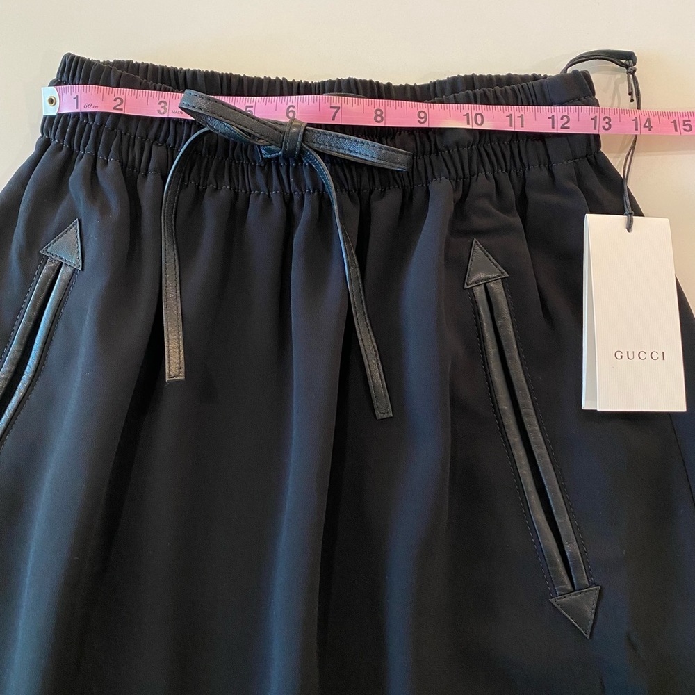 Gucci Midi Skirt Black With Leather Details - Picture 13 of 14